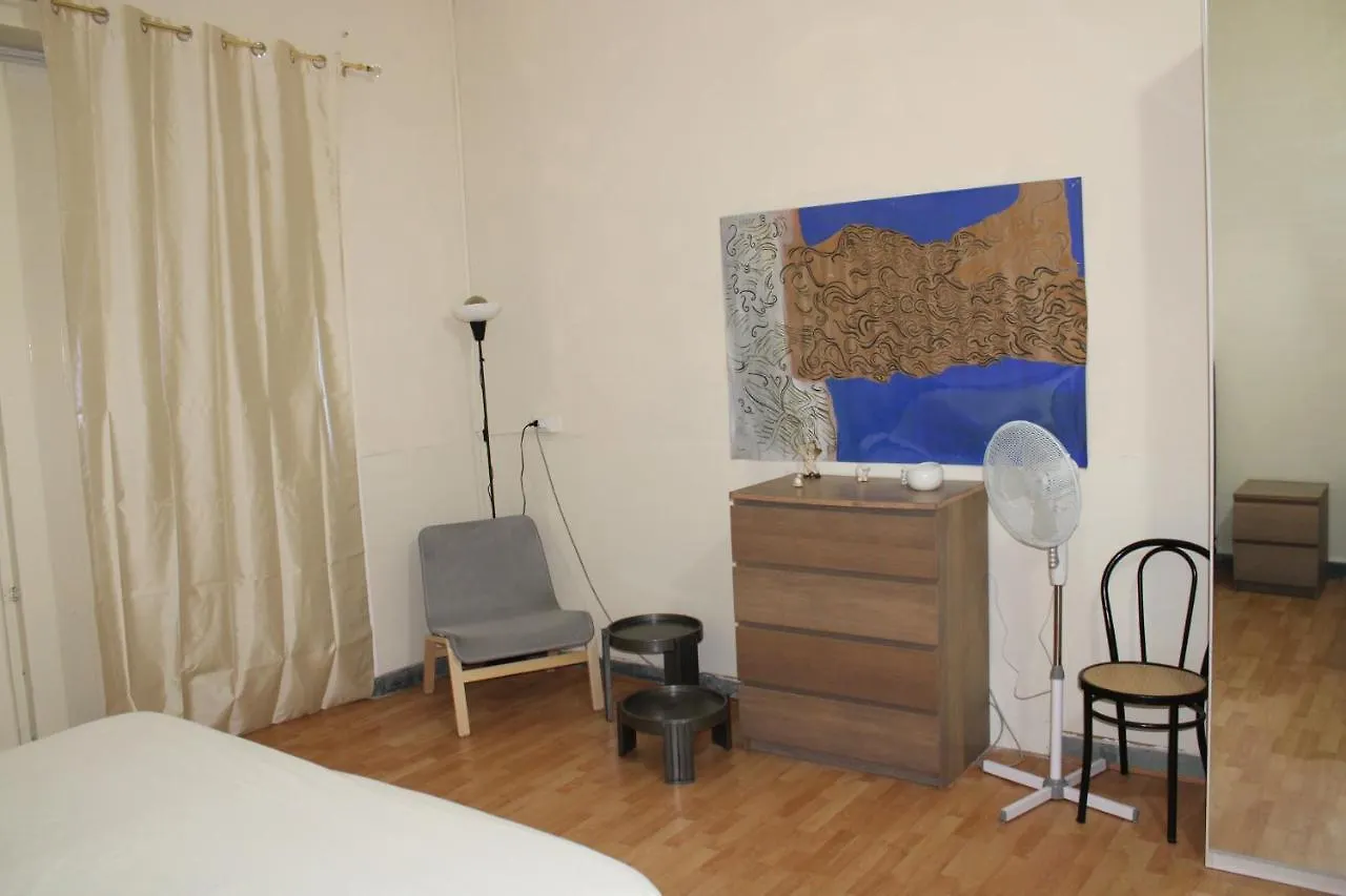 Appartamento In Villa Pianterreno Acireale 0*,