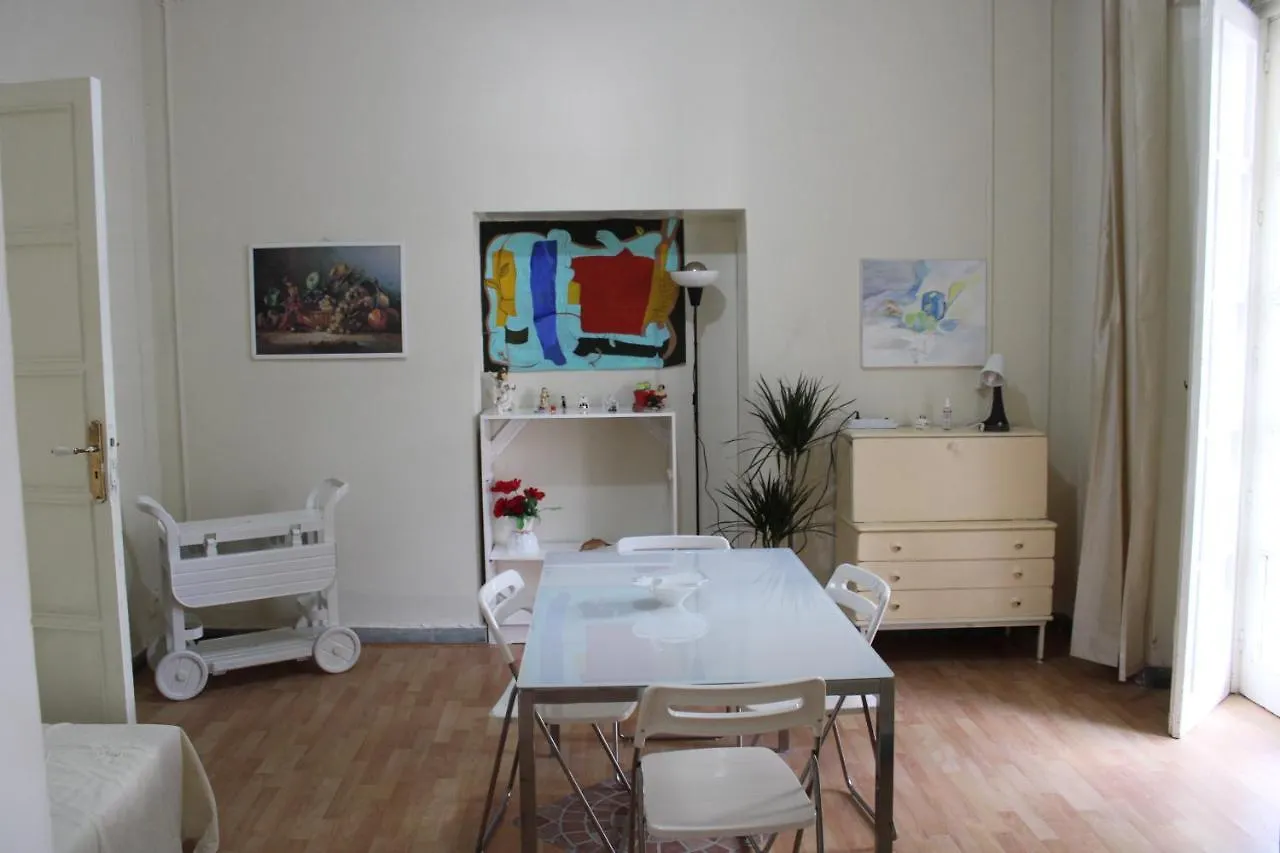 Apartment Appartamento In Villa Pianterreno Acireale